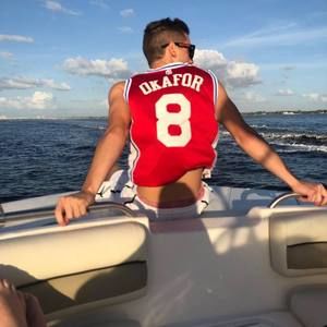 Meet your Posher, Marc